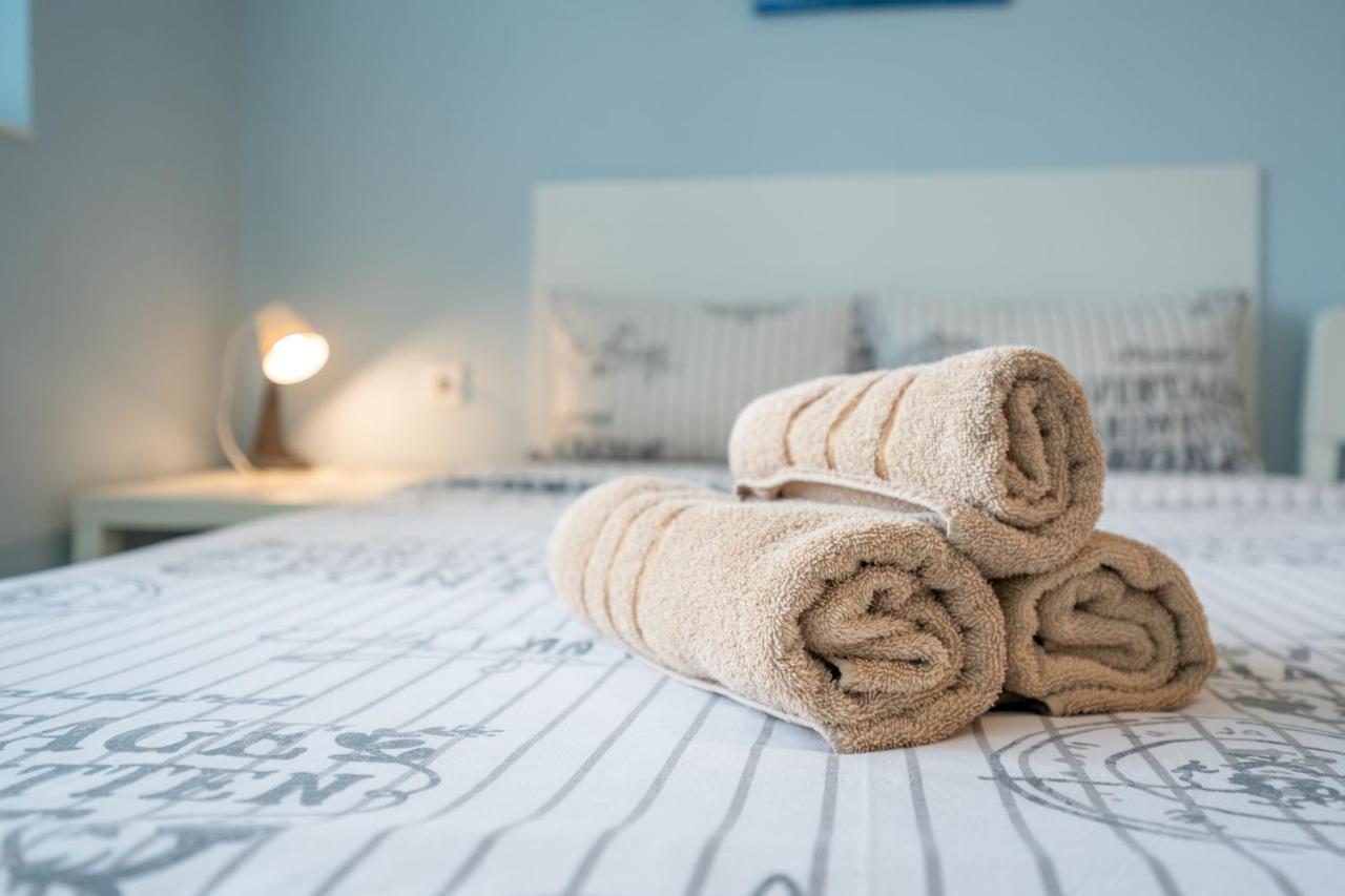 Cozy Little Apartment In Studentski Grad Sofia Esterno foto
